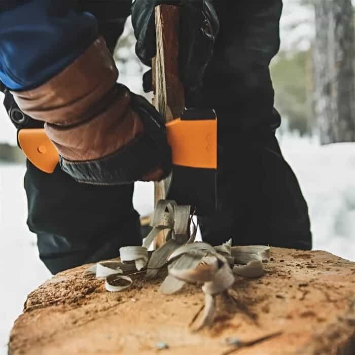 fiskars x5 camping hatchet